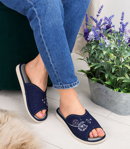 NS-092 Kapcie damskie Natural Style Dmuchawce