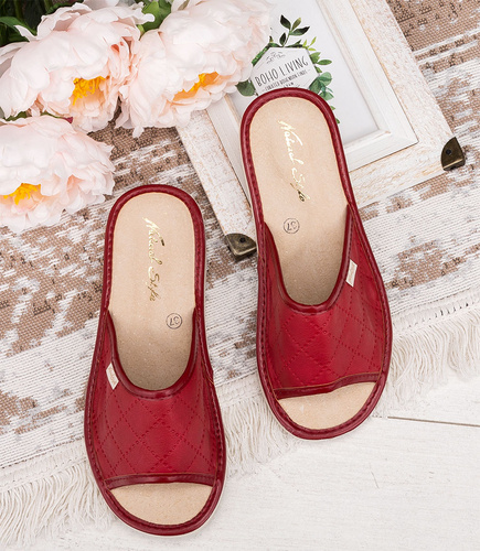 NS-112 Kapcie damskie Natural Style Pikówka