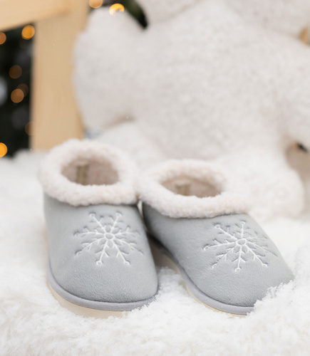 NS-084 kapcie damskie Natural Style Szare Gwiazdka