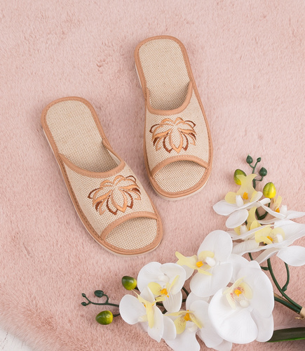 NS-015 Kapcie damskie Natural Style Eko o.