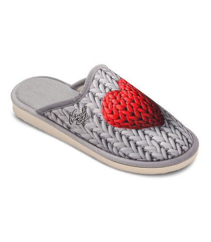 NS-100 kapcie damskie Natural Style Szary Serce